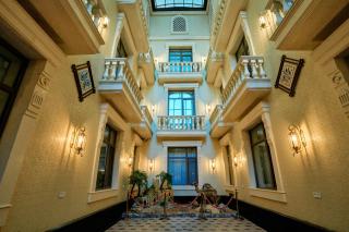 ISKANDAR Hotel - 3