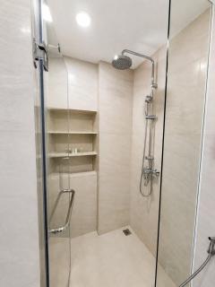 1B Apartment at SkyPark Laguna - 1