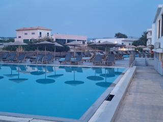 Evita Bay - 3