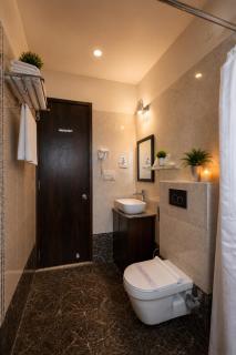 Arista Luxury Resort - 2