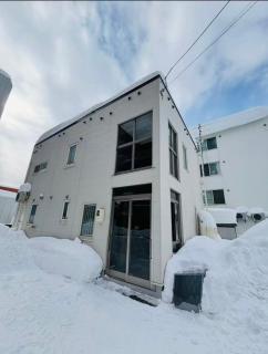 Yoshinaga B&B Snow - 9