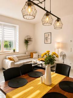 Geräumige Ferienwohnung mit Terrasse - nähe Tulln & Wien - 0