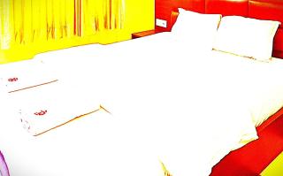 The Lush Hotel - 7