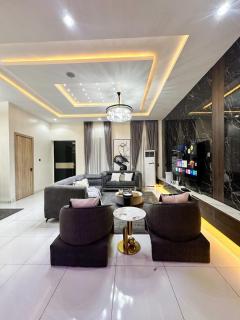 Serene Court villa - 0