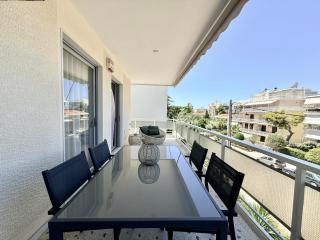 Elaia Luxury Selections - Gardenia in Glyfada Center - 2