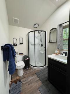 Fairyland Tiny Cottage on 6 Wooded Acres - 9
