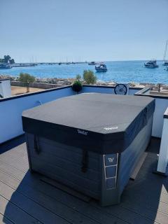 Black Pearl - Floating house - 9