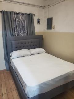 DM Hotel - 0