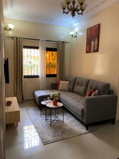 Studio Manta - Air conditioning - Wi-Fi - 5 min to AIBD shuttle buses - 7