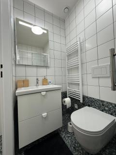 Designed Apartment near the Central Bus Station! - 9