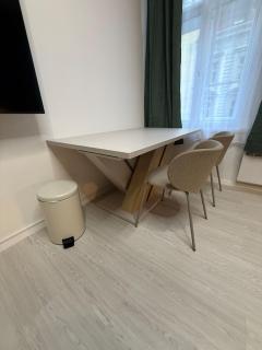 Designed Apartment near the Central Bus Station! - 4