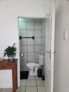 Nahoon Bed & Breakfast - 6