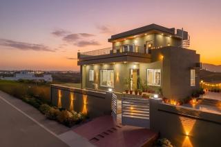 3BHK Luxe Pool -Celestia by Vayro Stays - Udaipur - 0
