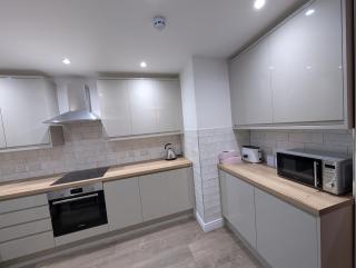 Park Street Accomodation, Room 1 - 2