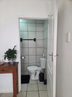 Cozy budget room situated at a guest house - 3