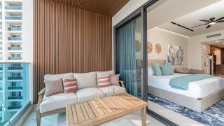 Encantame Soleil Studio with King Bed, 1 Bath, for up to 2 Adults - 8