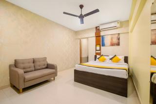 Itsy Hotels Queens Residency - 0