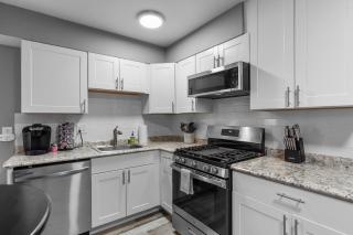 Luxurious 2-Bedroom Abode with Elevated Comforts Near Main Street - 3