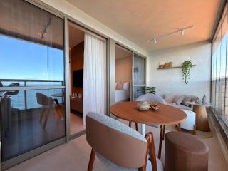 Lindo Apto 1610 quarto e sala em Ondina | Beach Class - 2