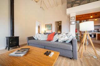 Liiiving in Azores - Foros Main House - 8
