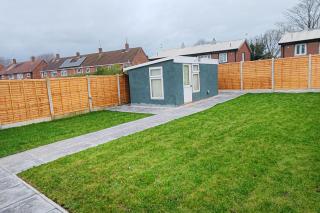 Aklass Luxury Stay - 4 BEDROOM HOUSE, WOLVERHAMPTON - 6