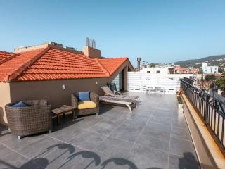 Batroun Penthouse Beach Access Sea and Mountain View - 4