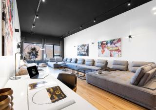 LiV MTL Plaza Grand Luxe Penthouse Near Downtown Montreal - 8