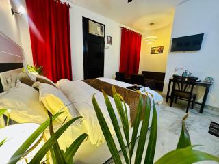 The White Scent - Noida - 0