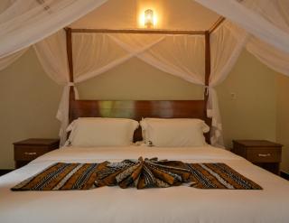Tinkerbird Lodge Ltd - 7