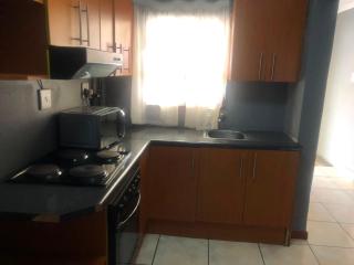 De Capital Guest House - 1