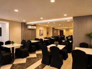 فندق ثروات الأندلسية - Tharawat Al Andalusia Hotel - 2