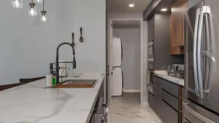 Encantame Soleil 3BR Ocean View Condo with Modern Kitchen and Private Balcony - 2