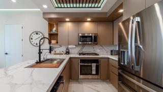 Full Unit Luxury Oceanfront Retreat with Stunning High Floor Beachfront Views - 2