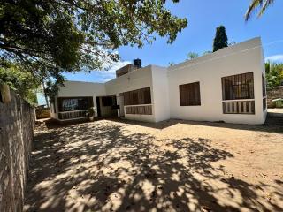 Cortina Homes - 8