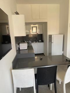 Batroun Souks Bahsa 2BR Apartment in Bel Souks - 3