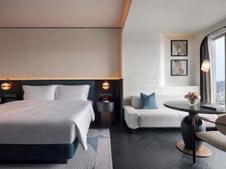 Sofitel Shanghai North Bund - 9