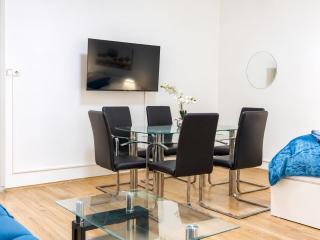Near Westbahnhof - Cozy 2BR Apartment with WIFI, TV For long Stay - 9