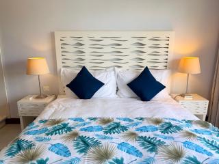 Plage Bleue 3-Bedroom Beachfront Apartment by LOV Mauritius - 8