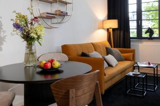 Old Town Riverside Apartment by BookingHost - 0