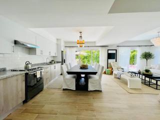 Metro Country Villa with BBQ and private pool in Juan Dolio for 6 - 1