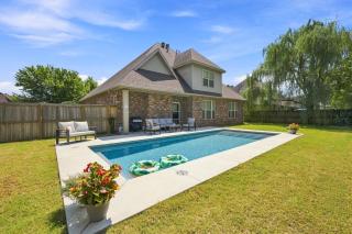 Willow Tree Retreat-10 min to U of A - 7