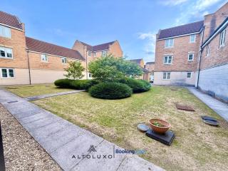 NOVA1 Stylish Cosy 1BR By AltoLuxo Short Lets Serviced Accommodation With Free Wifi & Parking - 7