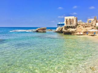 Batroun El Helwe 2BR Apartment with Garden - 4