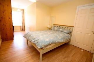 Beachfront 2BR Steps from Tramore Beach - 9