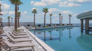 Elegant One Bedroom Beachfront Condo at Soleil - 0