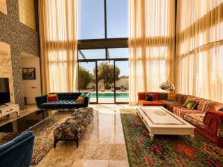 Villa Solis - Elegant Villa with Private Pool - 8