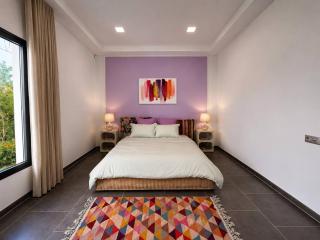 Villa Solis - Elegant Villa with Private Pool - 4