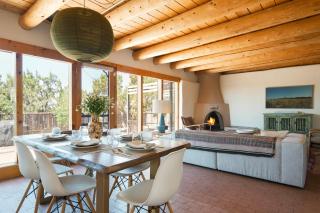 Santa Fe Desert Adobe Retreat - Mountain Views - 0