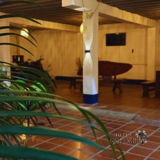 Hotel Colombia a una 1 cuadra de la Playa en Tolú - 2