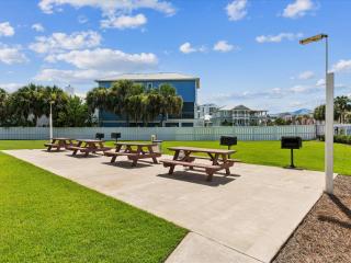 Grand Caribbean Perdido Key #115 East - 2